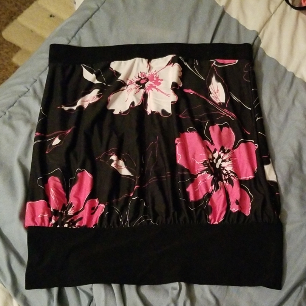 Large tropical tube top